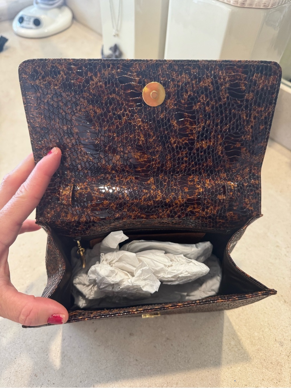Beautiful Escada Handbag - Picture 4 of 11
